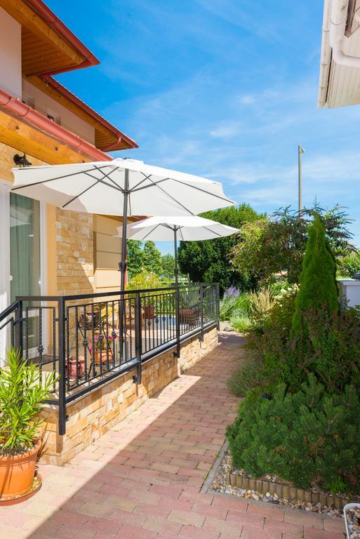 Andi Apartman Hévíz Εξωτερικό φωτογραφία
